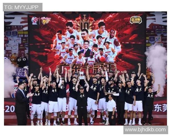 全运会男篮精彩对决广东队与新疆队比赛回放分析与精彩瞬间回顾